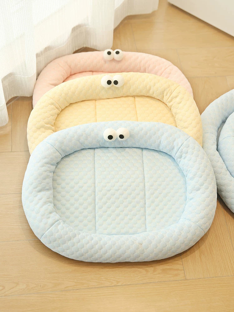 Cooling Pet Mat for Cats and Dogs, Summer Ice Silk Sleeping Pad