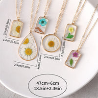 French Vintage Resin Dried Flower Pendant Necklace Forest Style