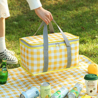 Insulated Picnic Bag with Large Capacity and Foldable Design, Ideal for Outdoor Camping and Meals