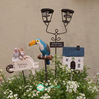 Japanese Style Miniature Resin House Bird Ornament with Mini Street Lamp for Garden Decor