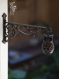 Cast Iron Wall-Mounted Plant Hanger Bracket for Garden & Patio Decor, Lantern Hook