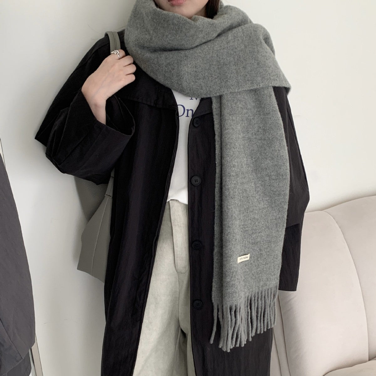 Women's Wool Blend Scarf Winter Warm Solid Color Korean Style Fashion Tassel Woven Shawl