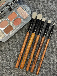 Professional Animal Hair Eyeshadow Brush Set for Blending and Detailing
