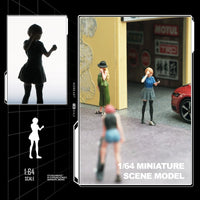 1:64 Scale Miniature Girl Figurine with Makeup Mirror for Diorama & Photography Props