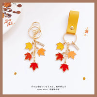 Japanese Forest Series Gradient Maple Leaf Keychain for Bags and Car Keys, Couple/Friend Gift