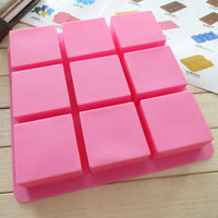 Silicone Ice Cube Tray with Lid for Baby Food, Drinks, and Baking - Square Molds