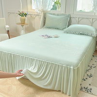 Summer Jacquard Ice Silk Cooling Mat Bed Skirt Set for Air-Conditioned Rooms