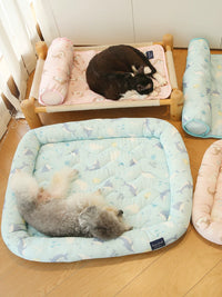 Pet Cooling Mat for Dogs and Cats, Ice Silk Summer Pad for Kennels and Beds