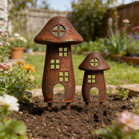 Retro Rusty Iron Hollow House Garden Stake Metal Craft Outdoor Decoration Ornament