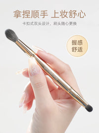 Guo Xiaoniu Portable Detachable Makeup Brush Set with Replaceable Brush Heads