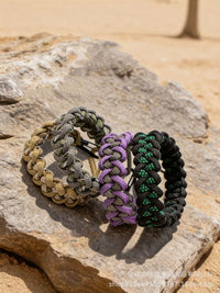 Outdoor Hand-Woven Paracord Bracelet with Quick Release Buckle