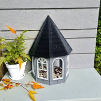 Outdoor Castle Bird Feeder Wall Mounted Metal Wild Bird Feeder for Garden Decoration