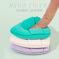 Dual-Sided Triangle Makeup Sponge for Liquid Foundation and Cushion Compacts