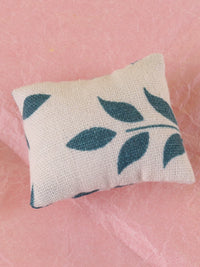 1:12 Scale Miniature Dollhouse Pillows for OB11 BJD Dolls