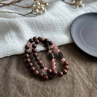 New Chinese Style Gold Silk Sandalwood Strawberry Crystal Bracelet for Women