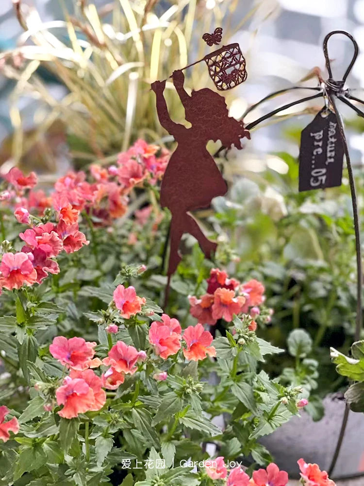 Garden Decor Rust-Effect Iron Art Swing Girl/Boy Flower Pot Picks