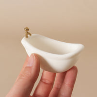 Dollhouse Miniature Bathtub Bathroom Scene Accessory