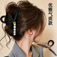 Matte Black Pearl Hair Claw Clip for Women, Elegant Gentle Style Hairpin for Updos, Versatile Commuter Hair Accessory