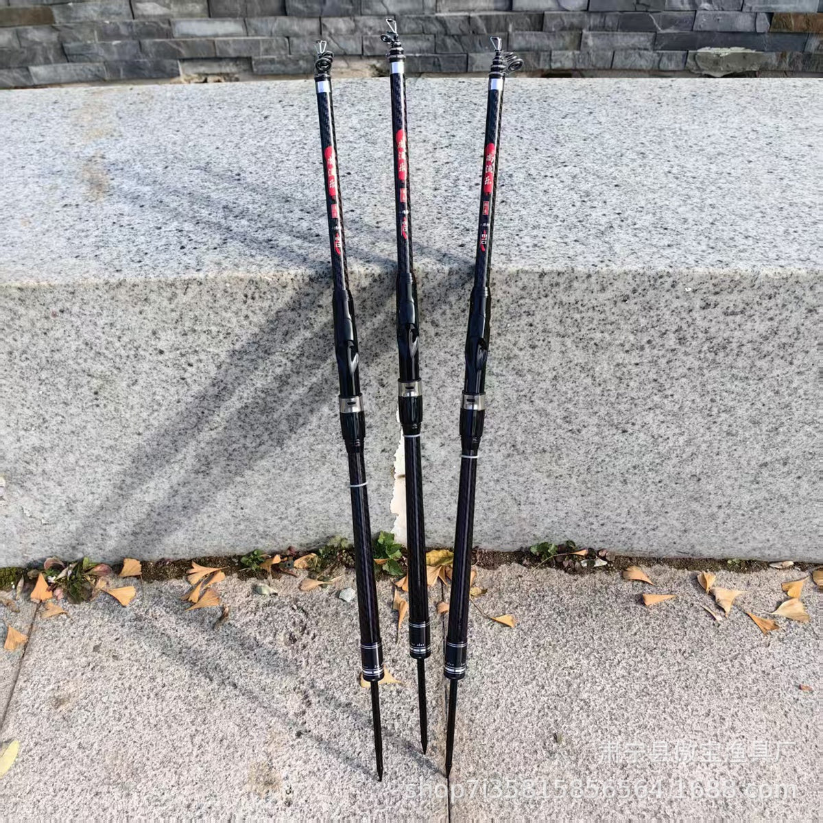 Carbon Fiber Telescopic Fishing Rod with Luminous Soft Tail for Sea Fishing and Rock Fishing