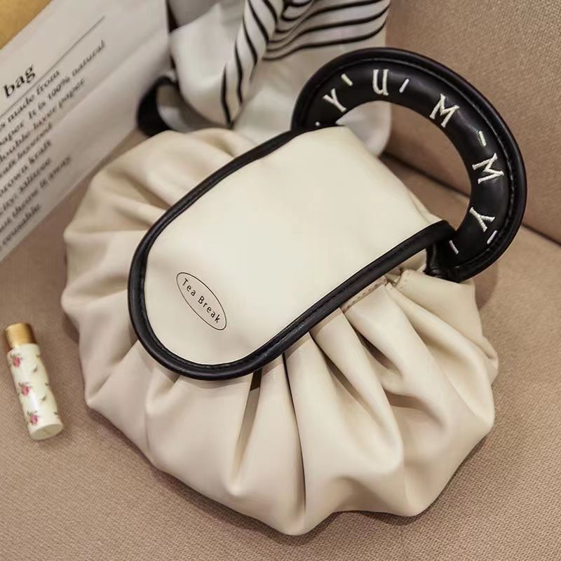 MOLA.Away Drawstring Travel Cosmetic Bag Waterproof Portable Large Capacity Toiletry Organizer