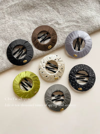No-Pressure Flat Hair Clip for Updos and Yoga