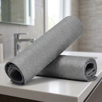Microfibre Magic Cleaning Cloths for Glass and Mirrors, Reusable Microfiber for Panes and Screens, Soft Single Color Design