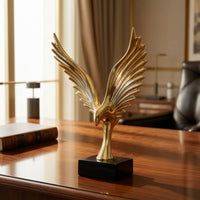 Eagle Statue with Base Gilded Eagle Sculpture Decorative Bird Figurine Glossy Bird Statue Tabletop for Homeowners, Living Room