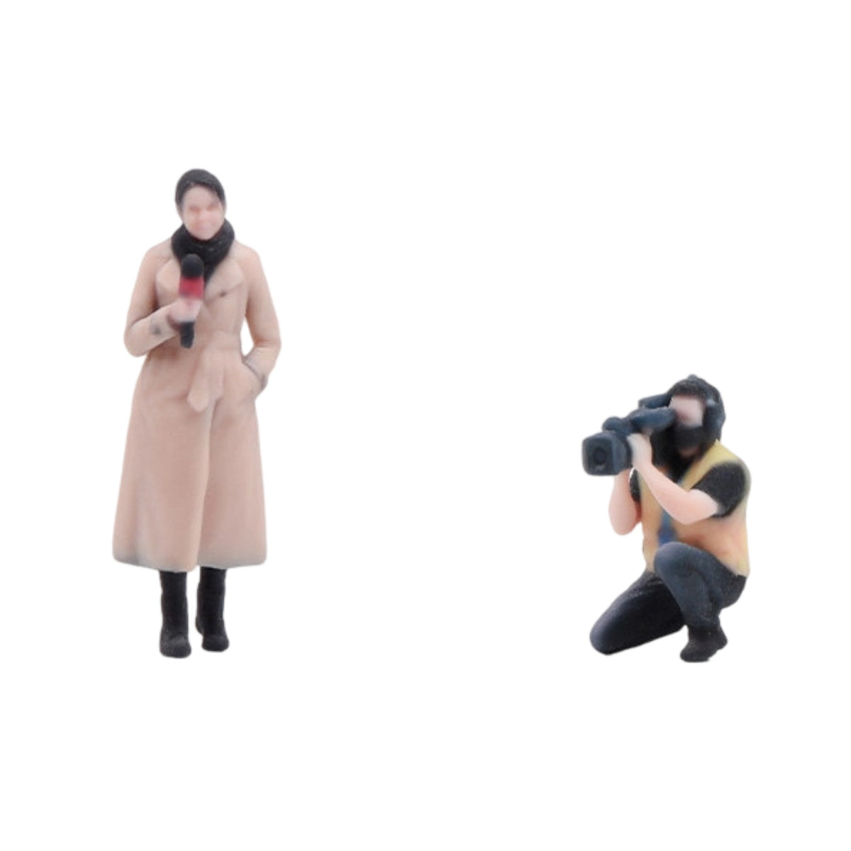 2 Pieces 1/64 Scale Figure Painted tiny people model Collectible Figures for Hobbyists, Tabletop Display