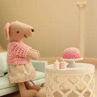 Miniature Rose Cake Ribbed 1/12 Scale Dollhouse Decoration Details Small Decoration