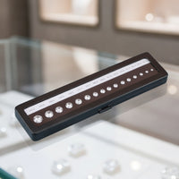 Gemstone Comparison Box Compact Gemstone Display Box with Window Portable Case for Jewelers, Students, Jewelry Shops, Training Rooms