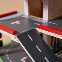 Elevator Lift Wooden Toy Car Garage Printed Road Markings Wooden Parking Garage Open Arch Entrances for Children