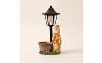 Outdoor Squirrel Garden Statue with Solar Light Resin Solar Squirrel Lantern Decorative Ornament Weather-Resistant for Gardeners, Homeowners, Yard, Pathway, Patio