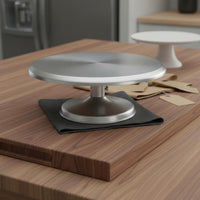 Cake Turntable Non-Slip Base Stainless Steel Decorating Turntable Concentric Guide Lines Revolving Cake Stand for Culinary Artists, Beginners, Bakery