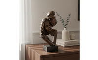 Kissing Couple Figurine Elegant Romantic Couple Statue Detailed Embrace Sculpture for Couples, Desk