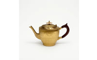 Decorative Teapot Engraved Brass Teapot Vintage-Style Decorative Piece for Decorators