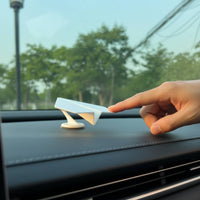 Nostalgic Design Paper Airplane Car Decoration Inertial Movement Drifting Airplane Model Quiet Operation Vehicle Accessory for Office Desk