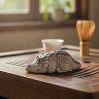 Tea Pet with Textured Surface Rustic Tea Pet Mini Crocodile Figurine for Collectors