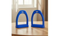 Textured Plastic Stirrups with Rubber Inserts Long-Lasting Non-Slip Stirrups Comfortable Shock-Absorbing for Stables