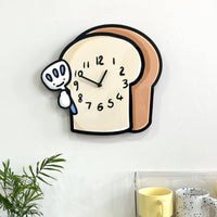 Silent Bread Slice Clock Cream Face Bread-Shaped Wall Clock Black Outline Home Decor Arabic Numerals