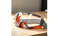 Dust Proof Fully Enclosed Safety Goggles Windproof Anti-Fog Work Goggles Shock Resistant for Industrial Workers, Construction, Woodworking