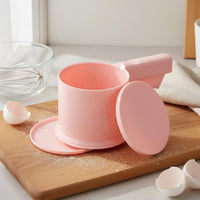 Semi-Automatic Flour Sifter Versatile Handheld Flour Sifter Fine Mesh Powder Sifter Easy to Clean Kitchen Utensil With Lid