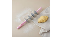 Croissant Cutter Food-Grade Material Croissant Tool Adjustable Pastry Cutter Easy to Clean Kitchen Gadget Non-Stick