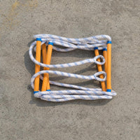 Lightweight Rope Ladder with Resin Rungs