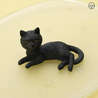 Cute Design Lying Cat Car Ornament Strong Shaking Head Cat Figurine Easy to Install for Home Decor, Office Desk