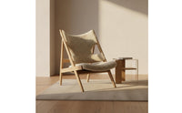 Faux-Fleece Lounge Chair Retro Style Black Wood Leisure Chair Hardwood Legs