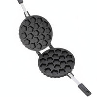 Non-Stick Surface Stovetop Waffle Creator Food-Grade Material Stovetop Waffle Iron Easy to Clean Flower Shape Cake Pan Even Heat Distribution for Home Cooks, Breakfast, Kitchen