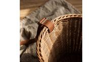 Hands-Unrestricted Rattan Style Basket with Shoulder Straps Handwoven Basket Backpack Rustic Lightweight for Florists, Dancers, Flower Picking, Picnics, Home Decor