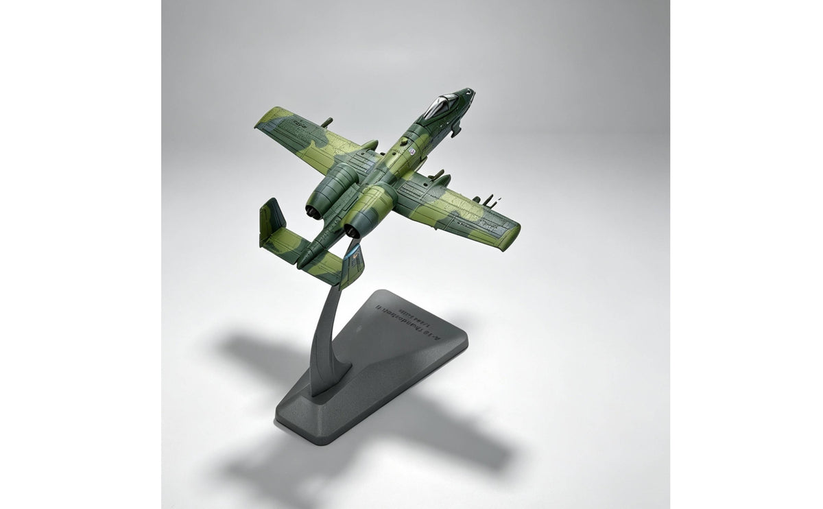 A 10A Model with Display Stand Decorative A ircraft Decor Cast Metal A viation Model for Office