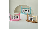 Freestanding Tabletop Date Card Calendar Smooth Finish Wooden Flip Calendar Decorative