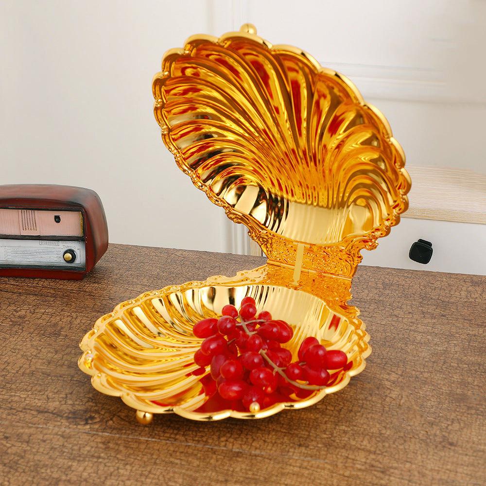 Creative Shell-Shaped Fruit Bowl in Gold, Light Luxury Retro Style, Metal